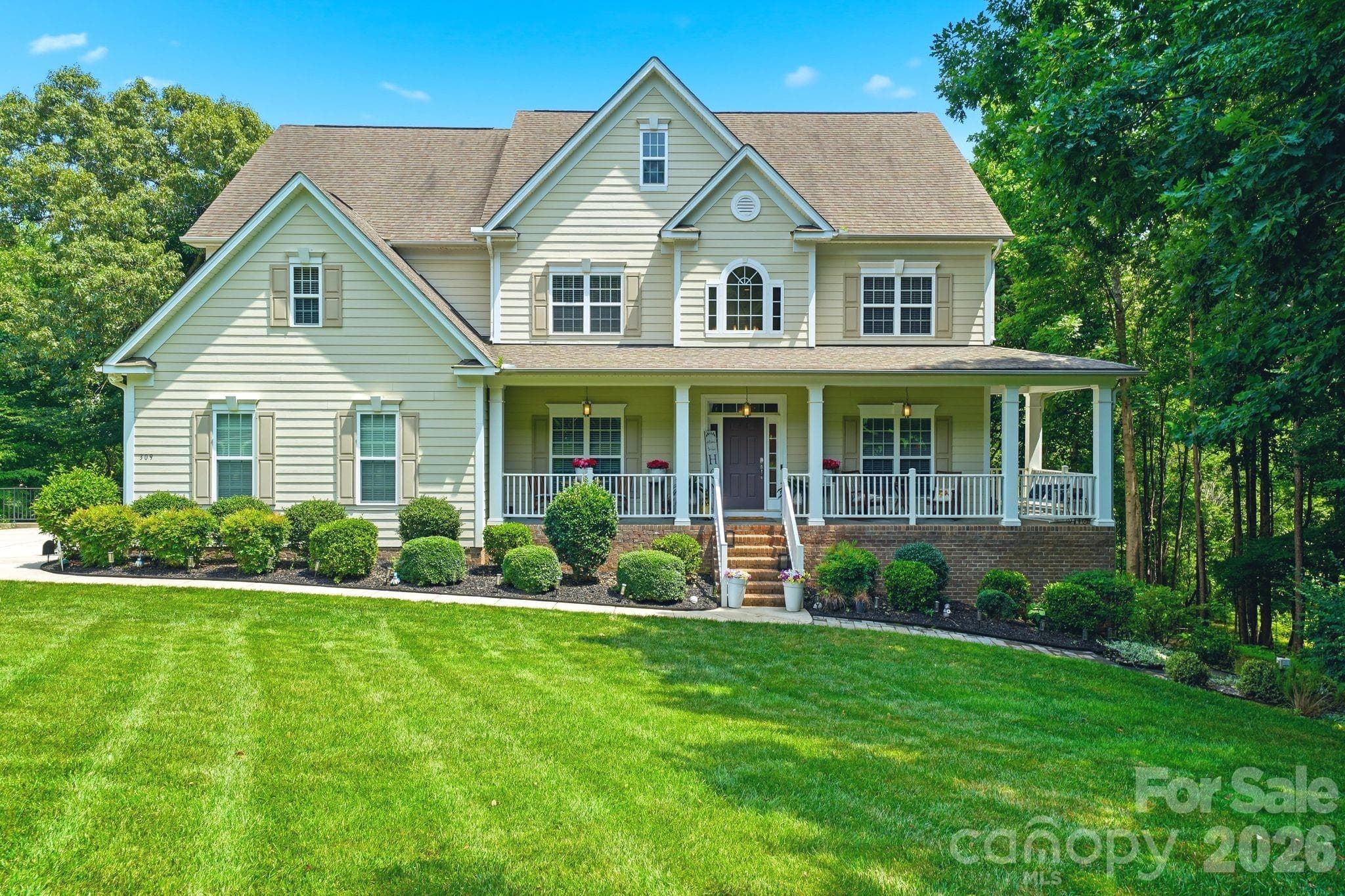 Charlotte Equestrian Market & Lifestyle Focus: September Horse Farm Listings, Land Values & the Horse-First Buying Guide